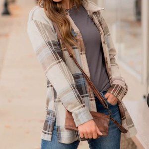 NWOT $52 Betsey's Boutique Wishful Thinking plaid button up by Le Lis Collection